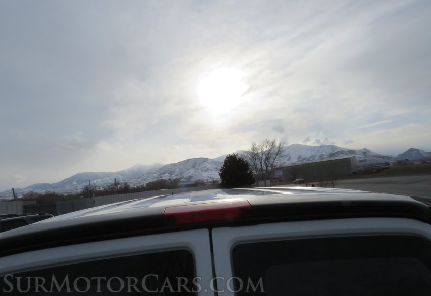 2021 Chevrolet Express Cargo Van - Image 20