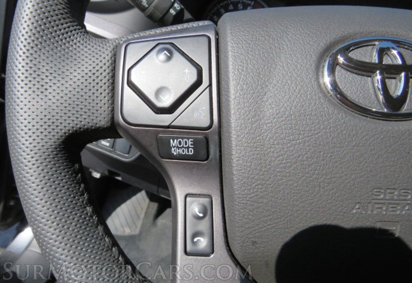 2022 Toyota Tacoma - Image 33