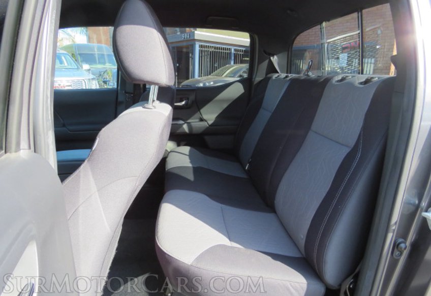 2022 Toyota Tacoma - Image 26