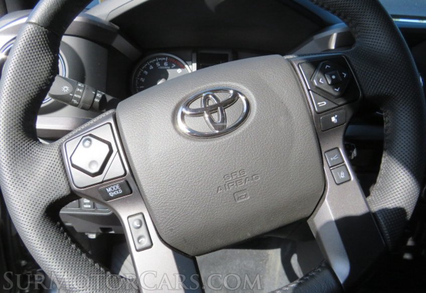 2022 Toyota Tacoma - Image 32