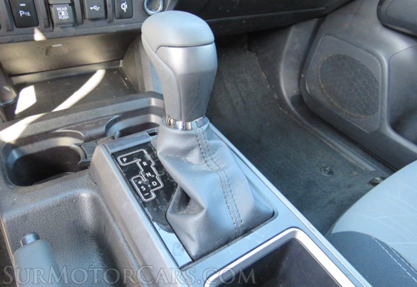 2022 Toyota Tacoma - Image 41