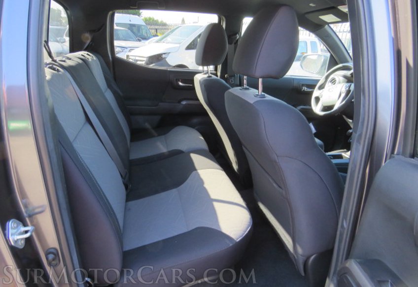 2022 Toyota Tacoma - Image 27