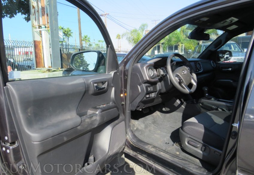 2022 Toyota Tacoma - Image 20
