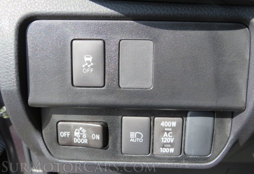 2022 Toyota Tacoma - Image 39