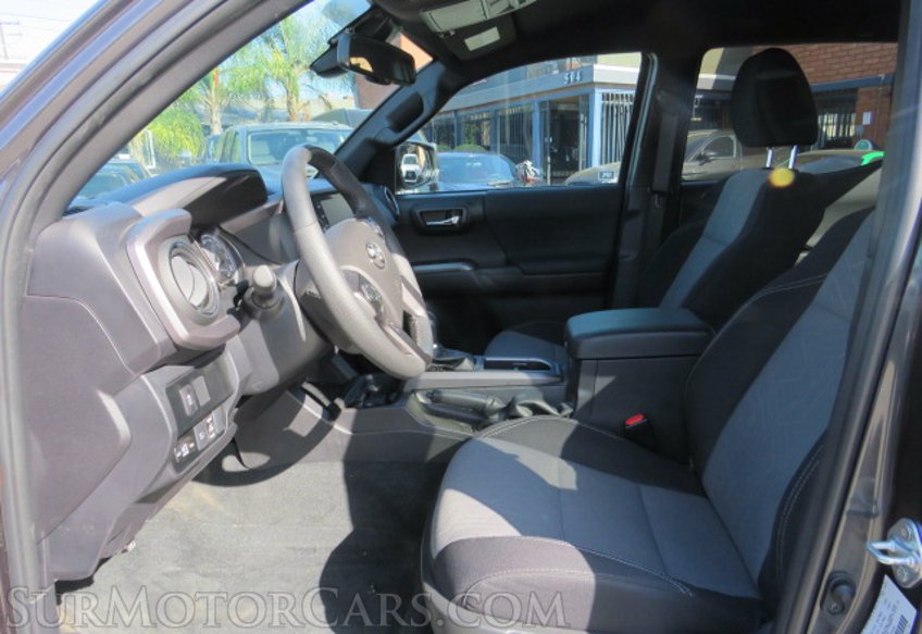 2022 Toyota Tacoma - Image 28