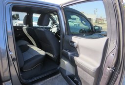 2022 Toyota Tacoma - Image 23