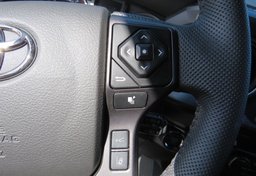 2022 Toyota Tacoma - Image 34