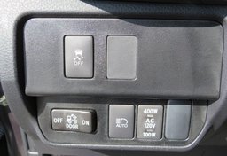 2022 Toyota Tacoma - Image 39