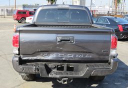 2022 Toyota Tacoma - Image 11