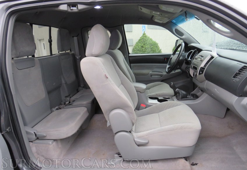 2009 Toyota Tacoma - Image 31