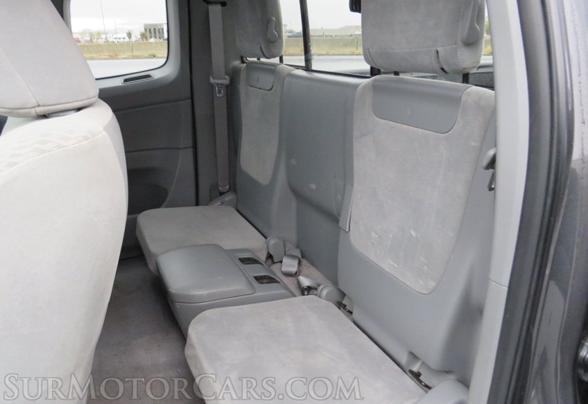 2009 Toyota Tacoma - Image 32