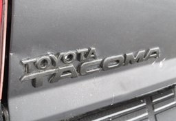 2009 Toyota Tacoma - Image 22