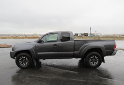 2009 Toyota Tacoma - Image 10