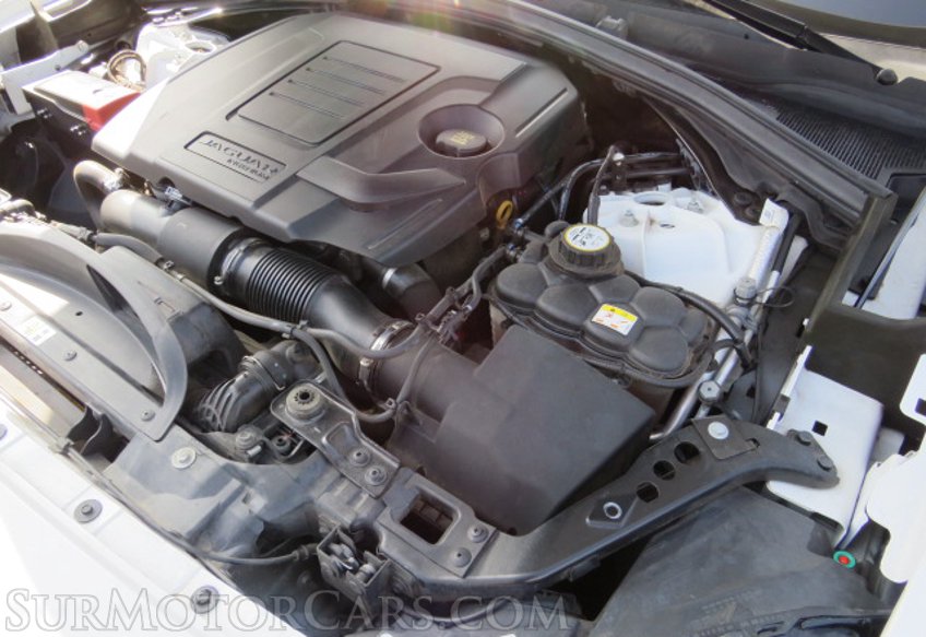 2018 Jaguar F-PACE - Image 57