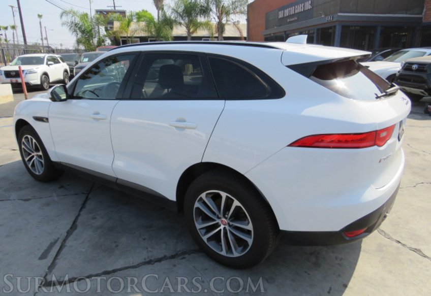 2018 Jaguar F-PACE - Image 9