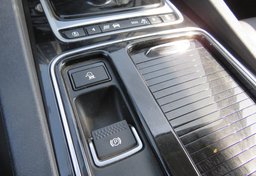 2018 Jaguar F-PACE - Image 39