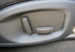 2018 Jaguar F-PACE - Image 53