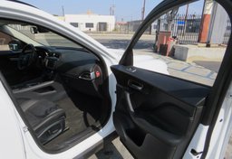 2018 Jaguar F-PACE - Image 22