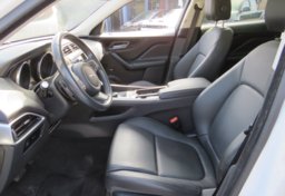 2018 Jaguar F-PACE - Image 25