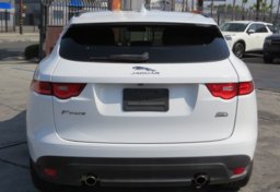 2018 Jaguar F-PACE - Image 12