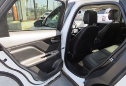 2018 Jaguar F-PACE - Image 23