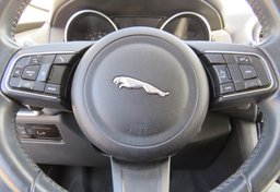 2018 Jaguar F-PACE - Image 45