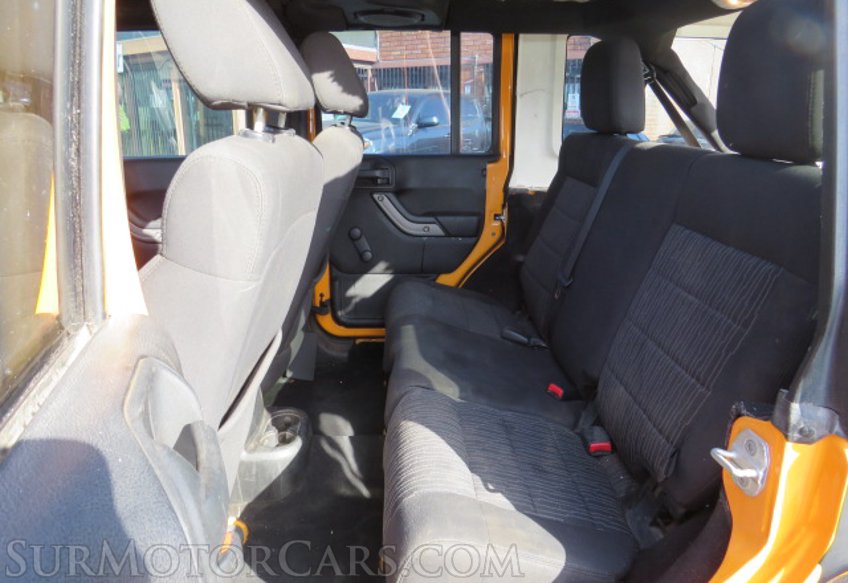 2012 Jeep Wrangler Unlimited - Image 28