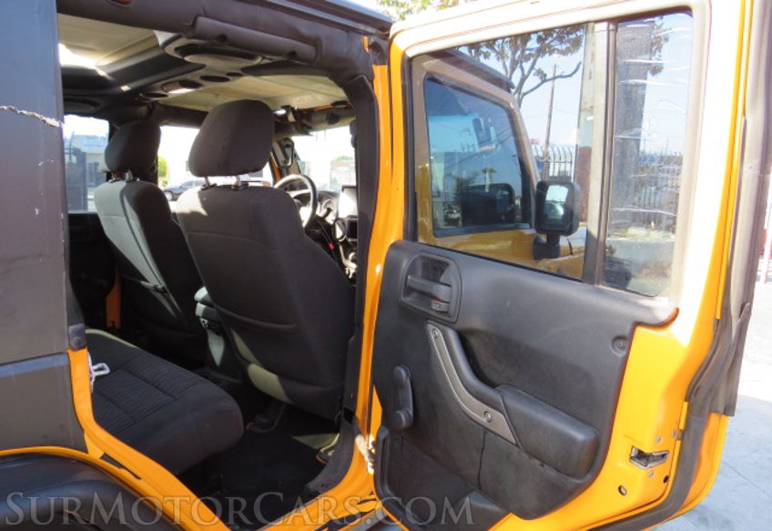2012 Jeep Wrangler Unlimited - Image 29
