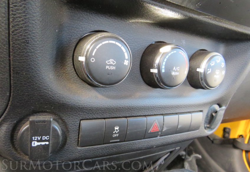 2012 Jeep Wrangler Unlimited - Image 14