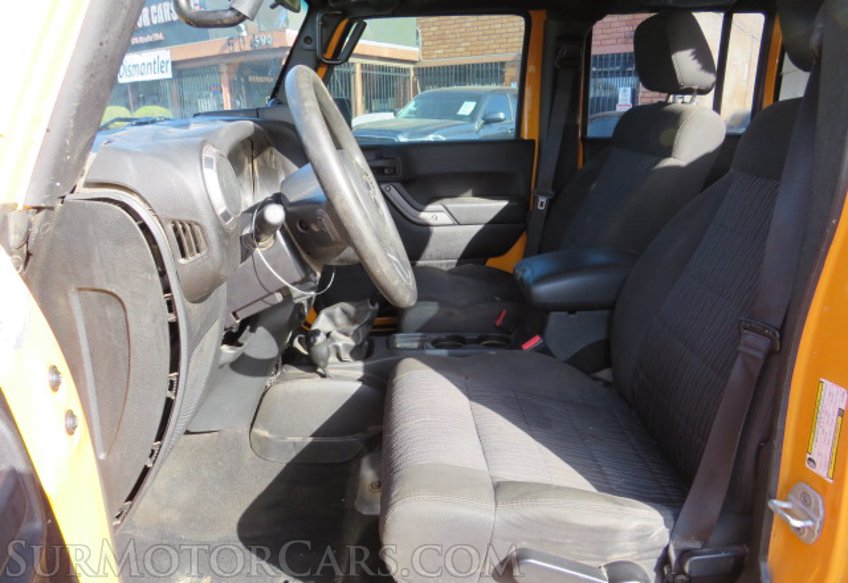 2012 Jeep Wrangler Unlimited - Image 25