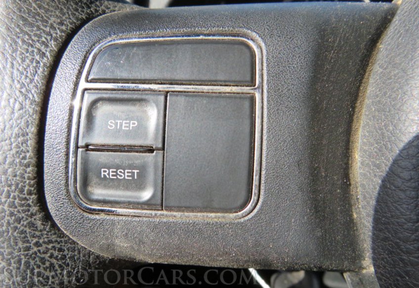 2012 Jeep Wrangler Unlimited - Image 20