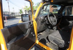 2012 Jeep Wrangler Unlimited - Image 23