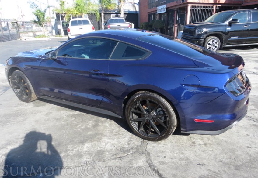 2020 Ford Mustang - Image 7