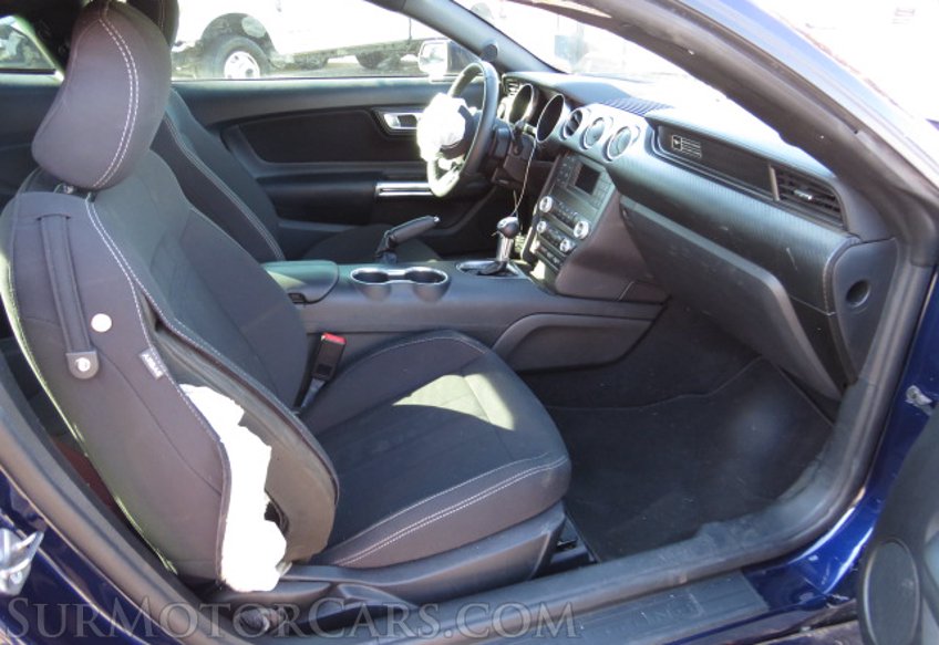 2020 Ford Mustang - Image 24