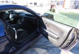 2020 Ford Mustang - Image 20