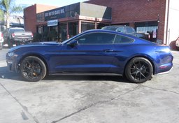 2020 Ford Mustang - Image 9