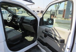 2016 Ford F-150 - Image 12