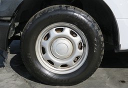 2016 Ford F-150 - Image 30