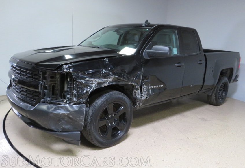 2017 Chevrolet Silverado 1500 - Image 2