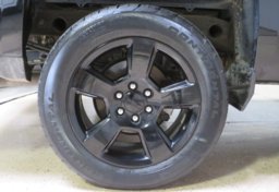 2017 Chevrolet Silverado 1500 - Image 18