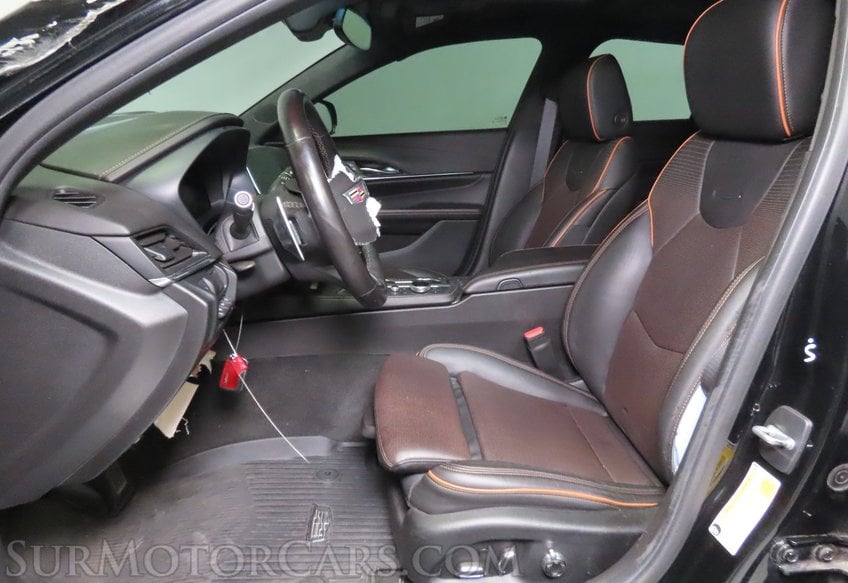 2022 Cadillac CT4-V - Image 27