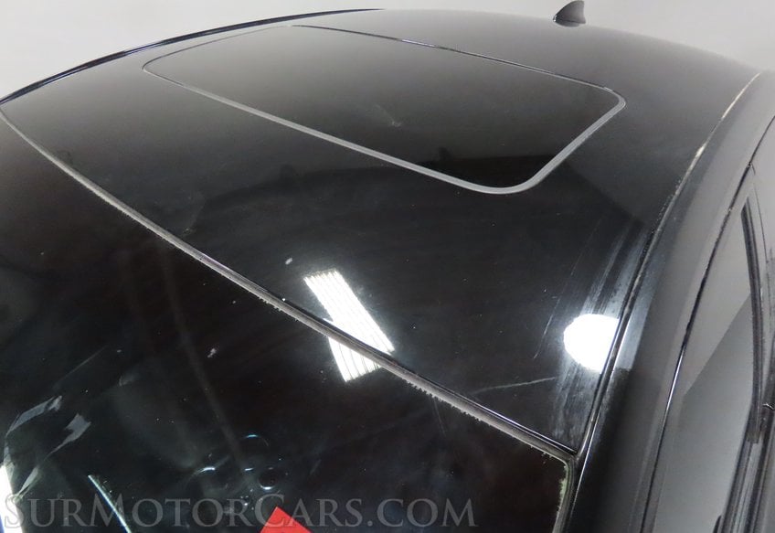 2022 Cadillac CT4-V - Image 14