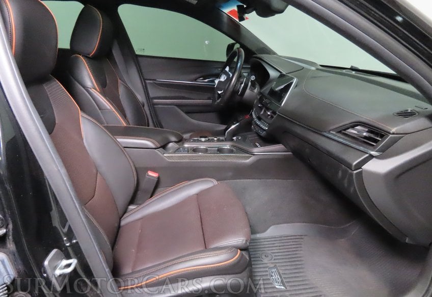 2022 Cadillac CT4-V - Image 28