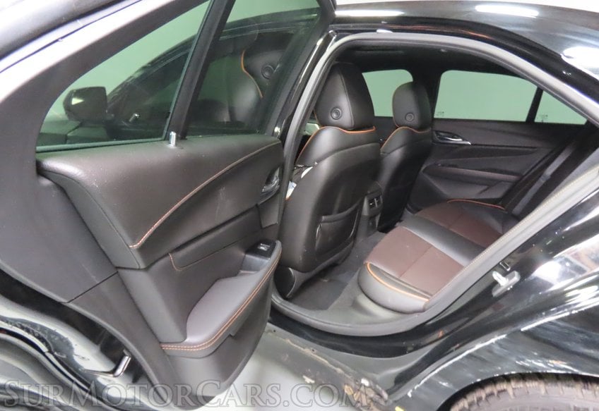 2022 Cadillac CT4-V - Image 25