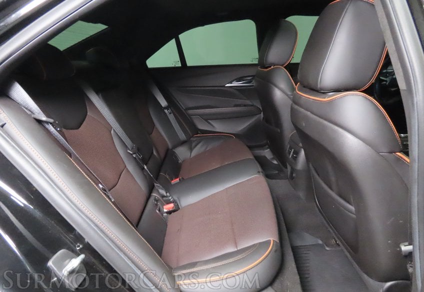 2022 Cadillac CT4-V - Image 34