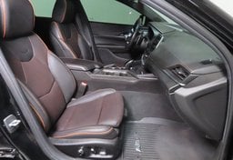 2022 Cadillac CT4-V - Image 32