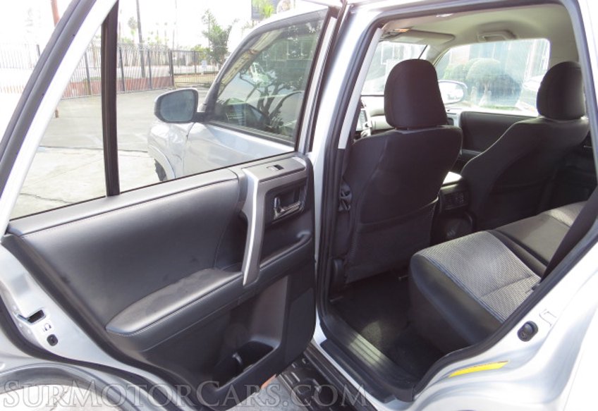 2020 Toyota 4Runner - Image 21