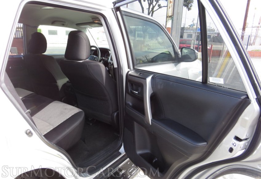 2020 Toyota 4Runner - Image 22