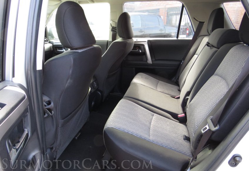 2020 Toyota 4Runner - Image 29