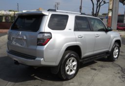 2020 Toyota 4Runner - Image 7